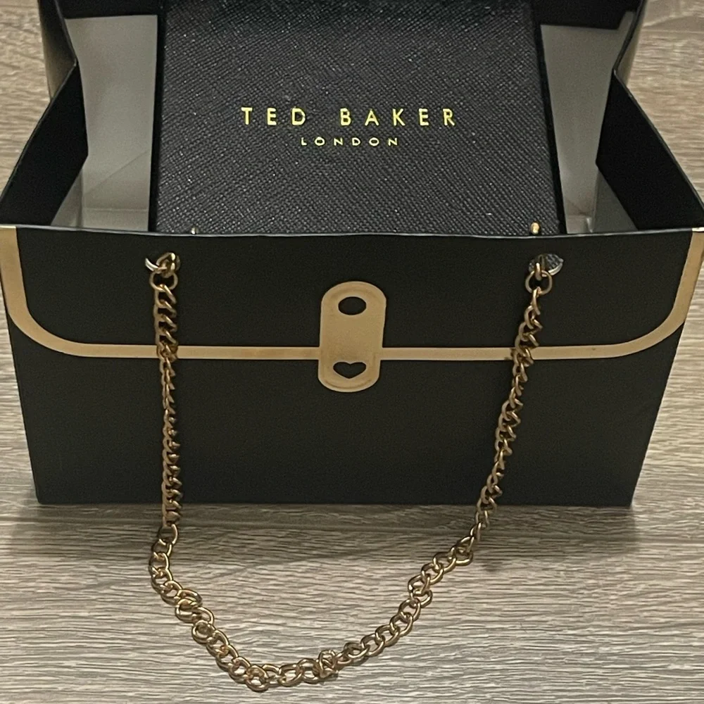 Ted Baker Pink and White Floral Women's Watch - Picture 4 of 5